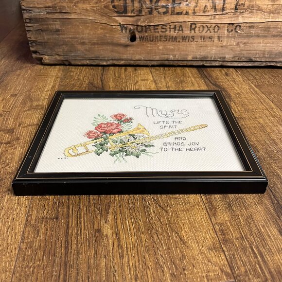 Framed Completed Counted Cross Stitch Trombone & Flowers 1991 - Picture 5 of 8